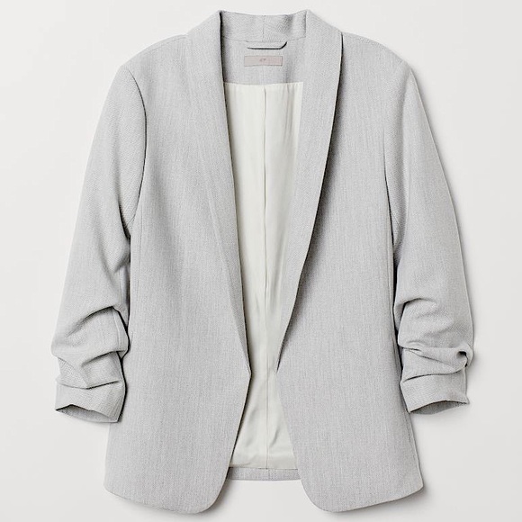 H&M Jackets & Blazers - H&M light gray shawl-collar blazer jacket. Women’s size 2.